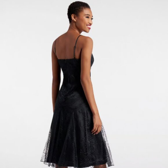 Modcloth Dying to Meet You Interwebs Spider Mesh Midi Dress - Black- NWT - Picture 3 of 8